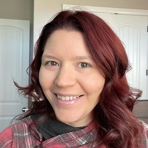 Meet your Posher, Calli